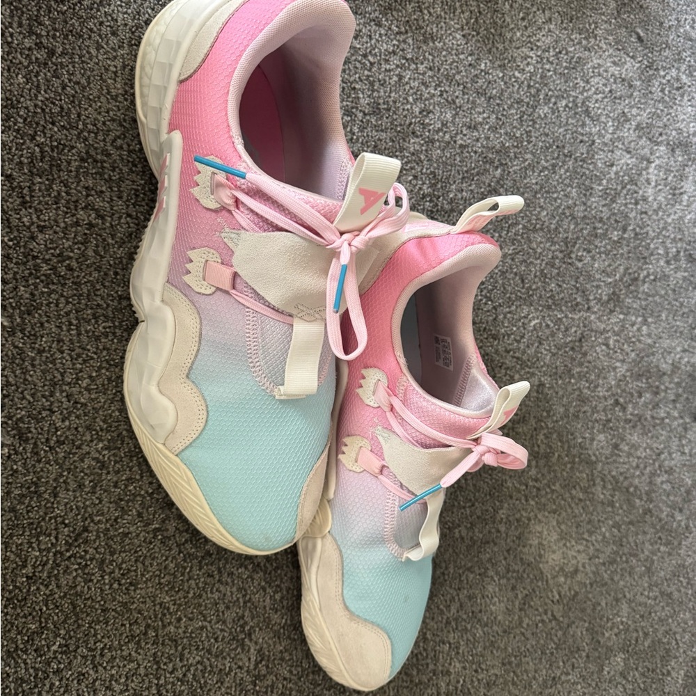 Adidas Limited Addition ICEE Basketball shoes - Picture 4 of 8